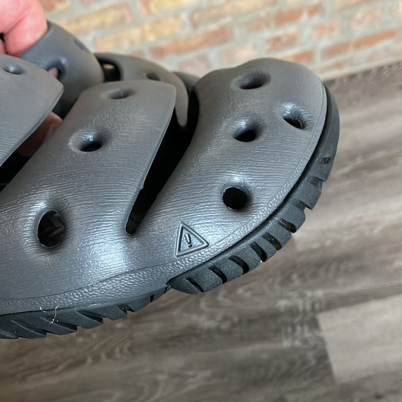 KEEN - Picture 10 of 17